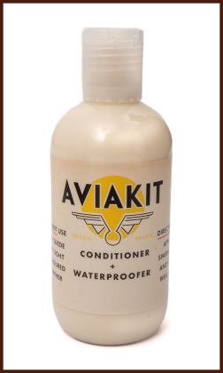 Conditioner/ Waterproofing liquid